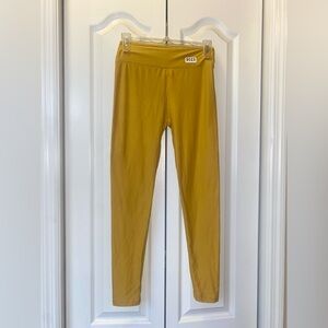 NEW LuLaRoe Solid Mustard Gold OS Leggings 9023